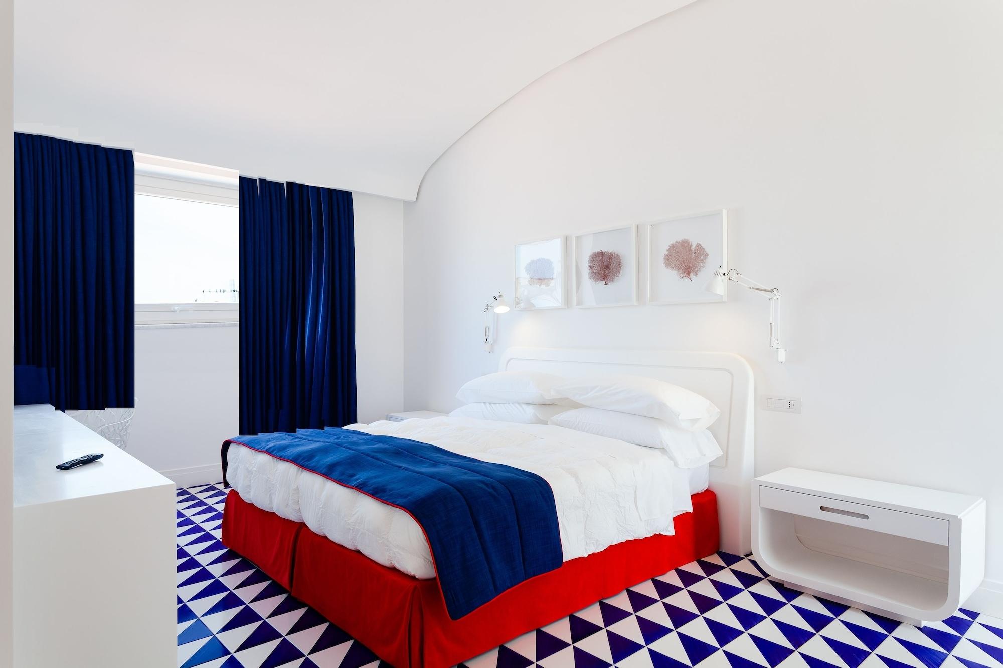 Maison Blu - Intimate Guesthouse ซอร์เรนโต ภายนอก รูปภาพ