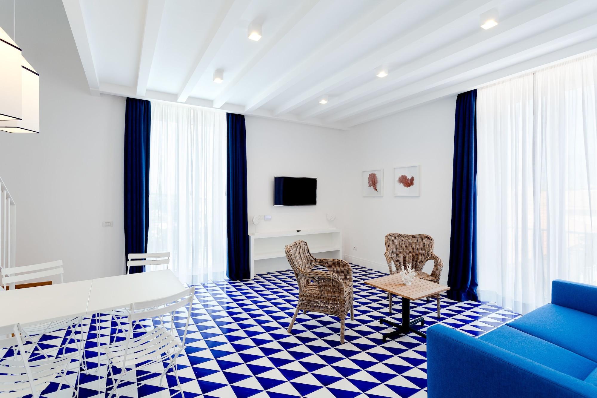 Maison Blu - Intimate Guesthouse ซอร์เรนโต ภายนอก รูปภาพ