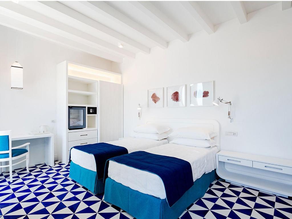 Maison Blu - Intimate Guesthouse ซอร์เรนโต ภายนอก รูปภาพ